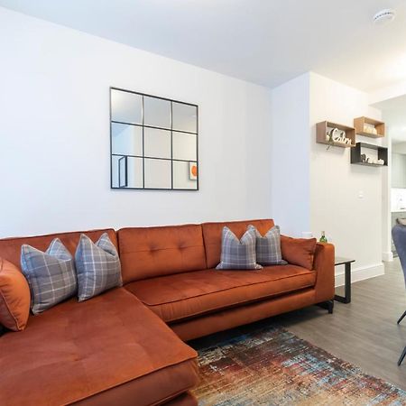 Elliot Oliver - Luxury 2 Bedroom Regency Apartment With Parking & Ev Charger Cheltenham Exterior foto