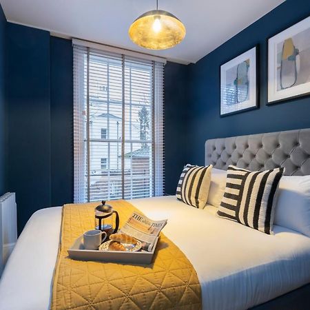 Elliot Oliver - Luxury 2 Bedroom Regency Apartment With Parking & Ev Charger Cheltenham Exterior foto