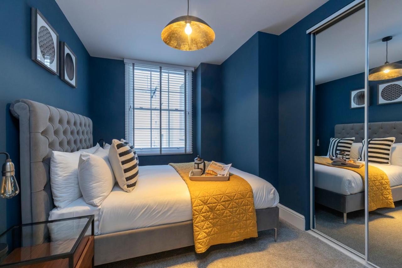 Elliot Oliver - Luxury 2 Bedroom Regency Apartment With Parking & Ev Charger Cheltenham Exterior foto